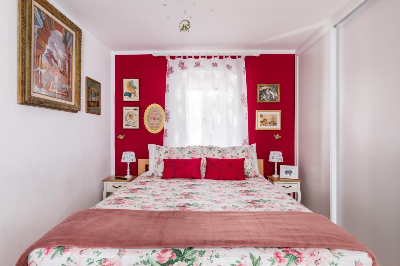 Old Town Boutique Apartments Сплит Екстериор снимка