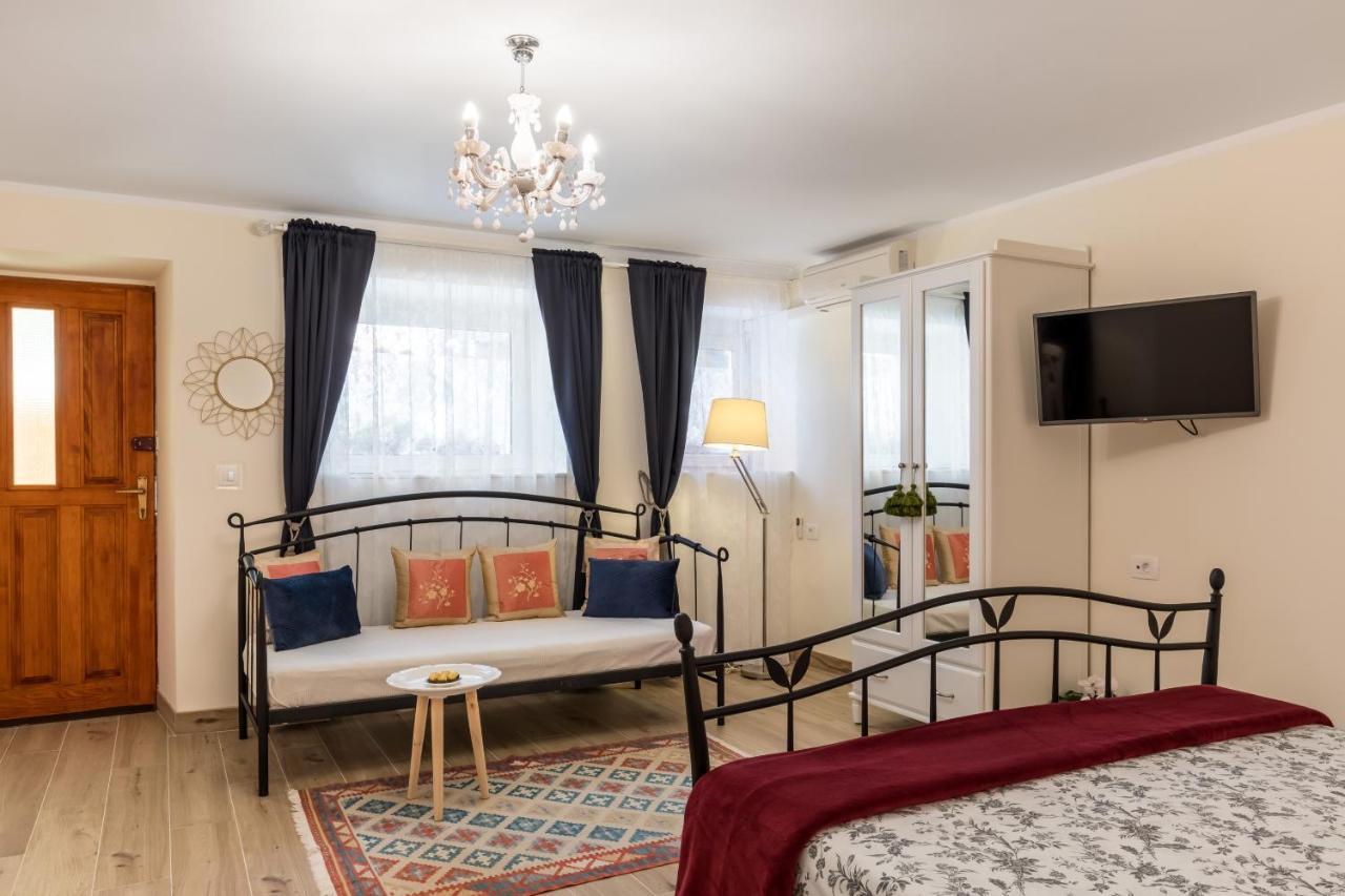 Old Town Boutique Apartments Сплит Екстериор снимка