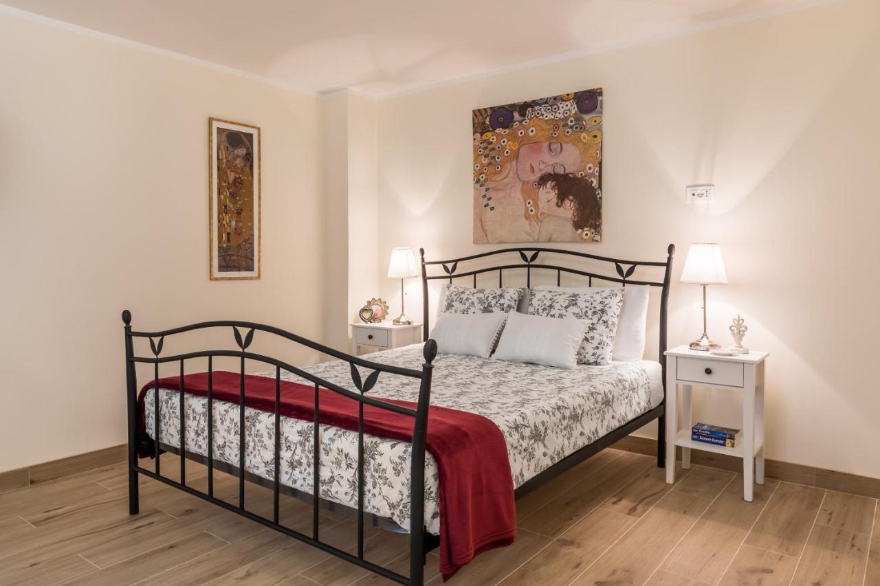 Old Town Boutique Apartments Сплит Екстериор снимка